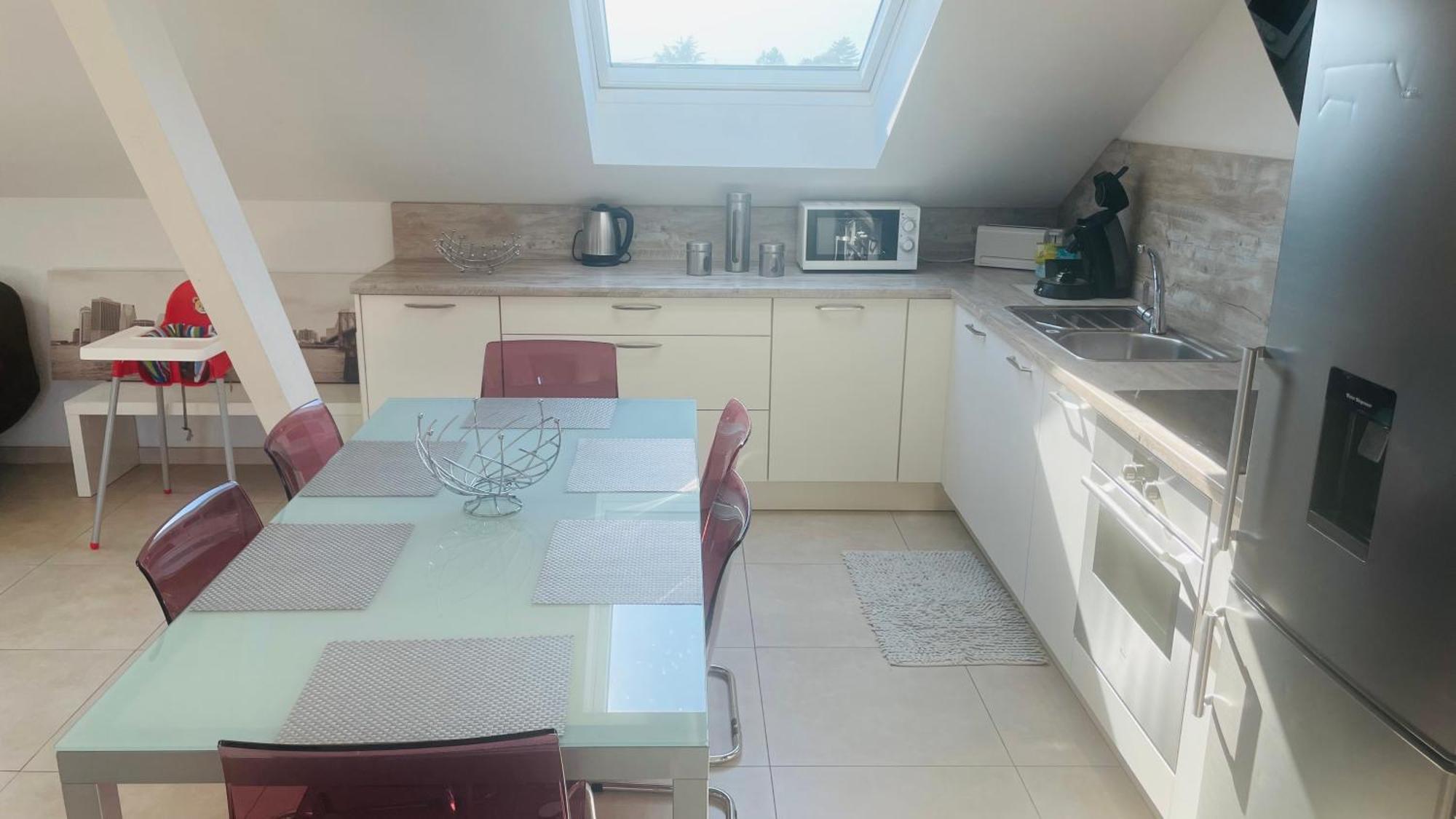 Appartement Bes,, Attique Neuf Avec Confort Wittenheim Exterior foto