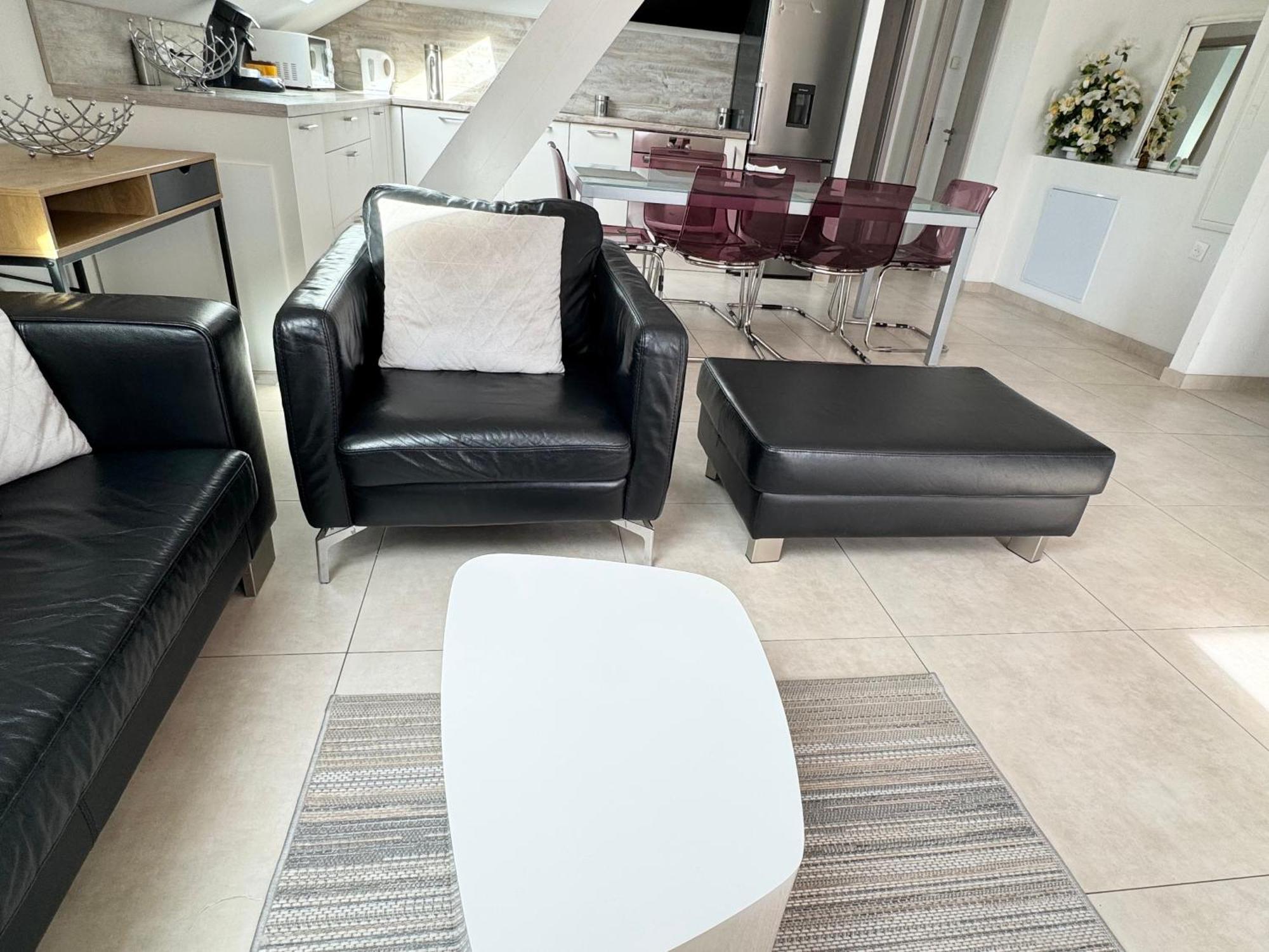 Appartement Bes,, Attique Neuf Avec Confort Wittenheim Exterior foto